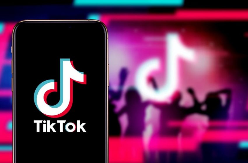  23 người nổi tiếng có thu nhập trên 1 triệu USD năm qua nhờ TikTok.